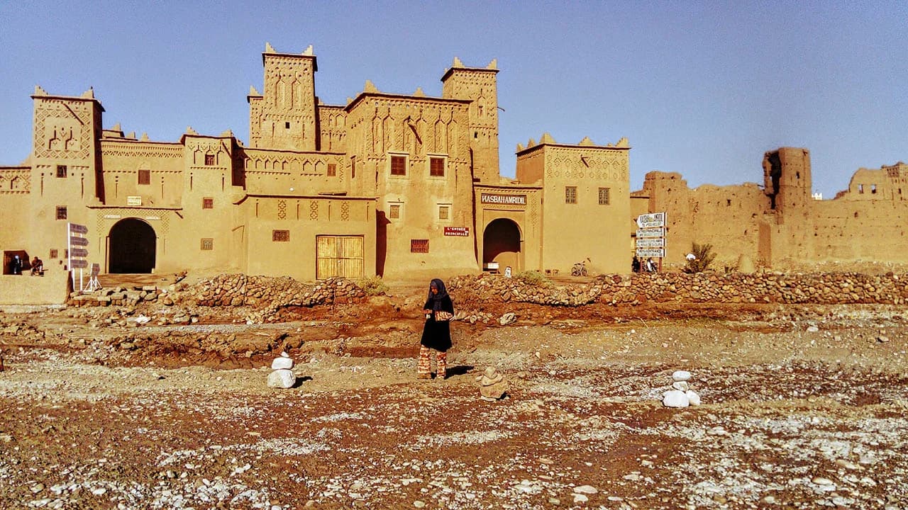 Budget Morocco tours — Amerdil Kasbah in the Draa Valley on the classic Morocco route